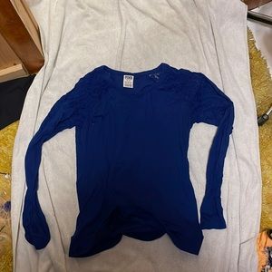 Victoria’s Secret Pink Long Sleeve T-shirt